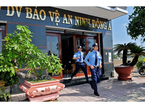 HUẤN LUYỆN NHÂN VIÊN TẠI ĐÔNG Á