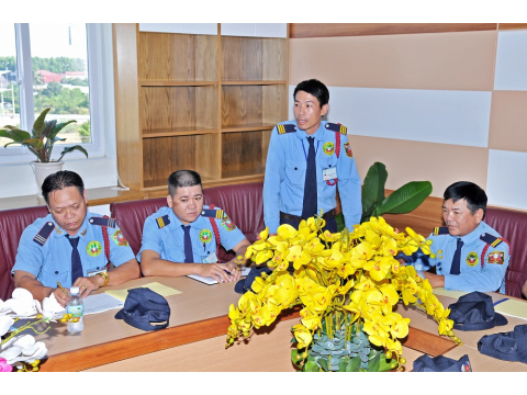 HỌP ĐỘI TRƯỞNG HÀNG THÁNG