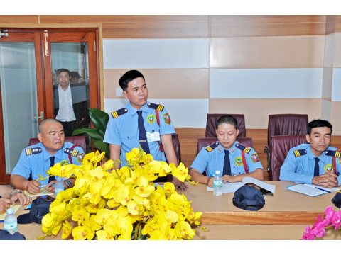 HỌP ĐỘI TRƯỞNG HÀNG THÁNG