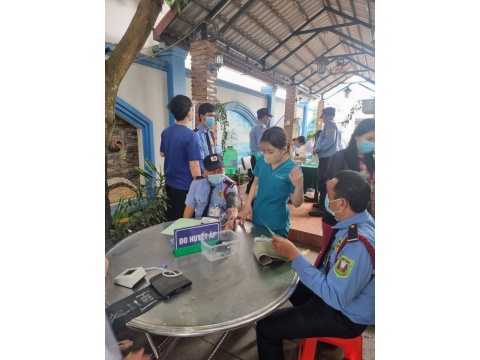 30/07/2023 - AN NINH ĐÔNG Á TỔ CHỨC KHÁM SỨC KHOẺ ĐỊNH KỲ CHO NHÂN VIÊN