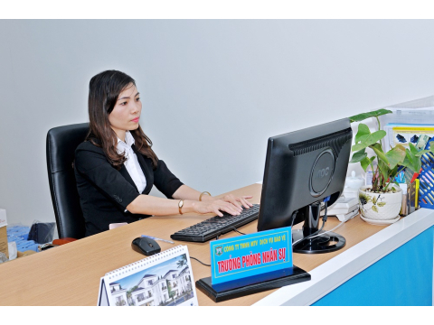 ĐỘI NGŨ NHÂN SỰ CẤP CAO