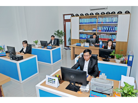 ĐỘI NGŨ NHÂN SỰ CẤP CAO